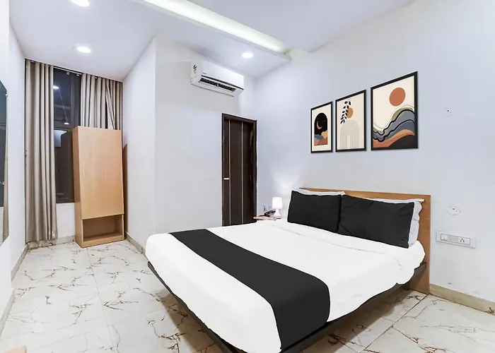 Super Townhouse Jagatpura